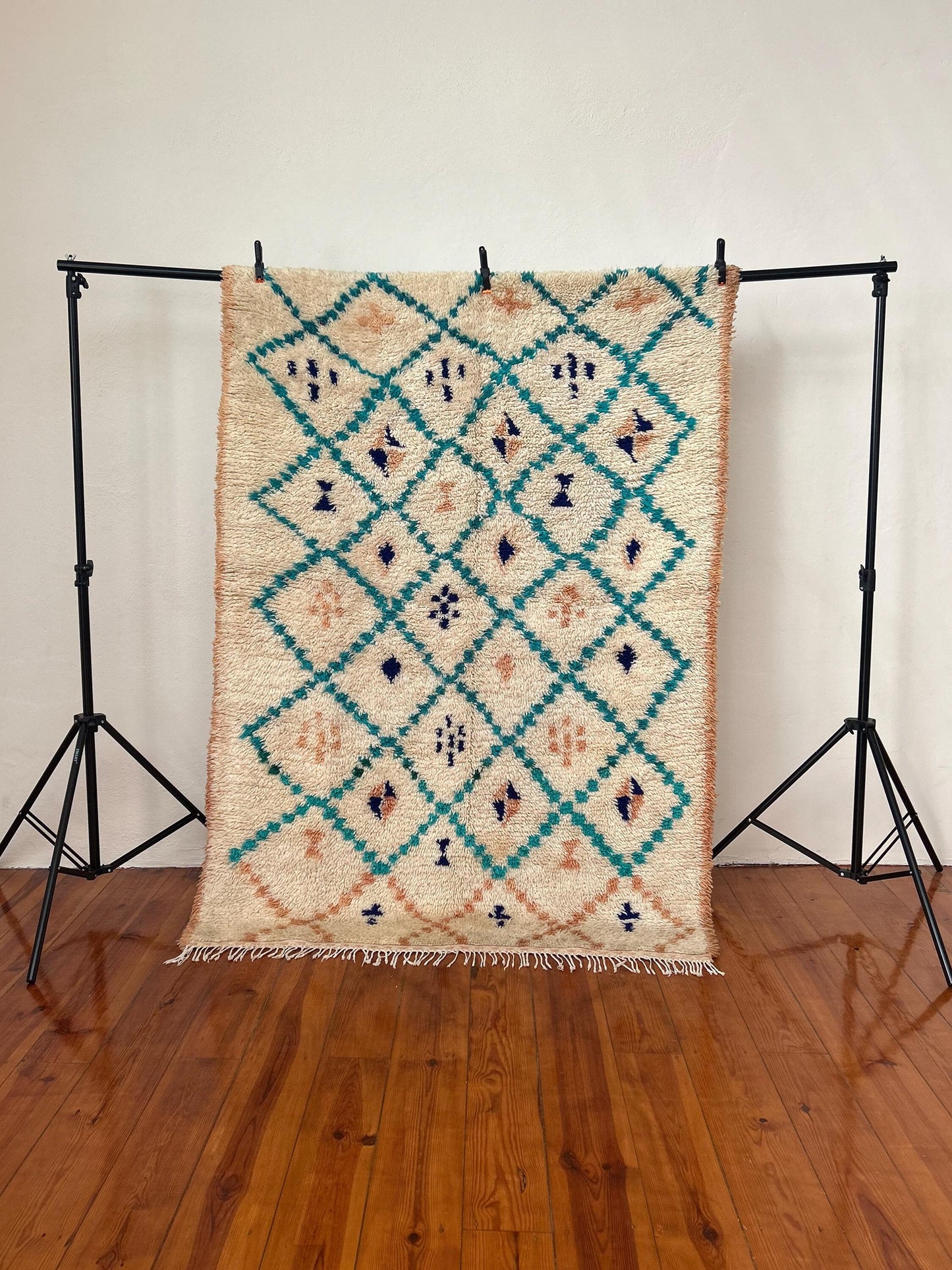 Moroccan Berber Rug; 190 x 145 cm (Mermoucha Carpet)