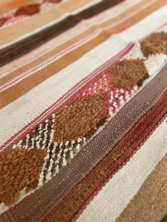 Beige Flat-Weave Moroccan Kilim Rug; 278 x 178 cm