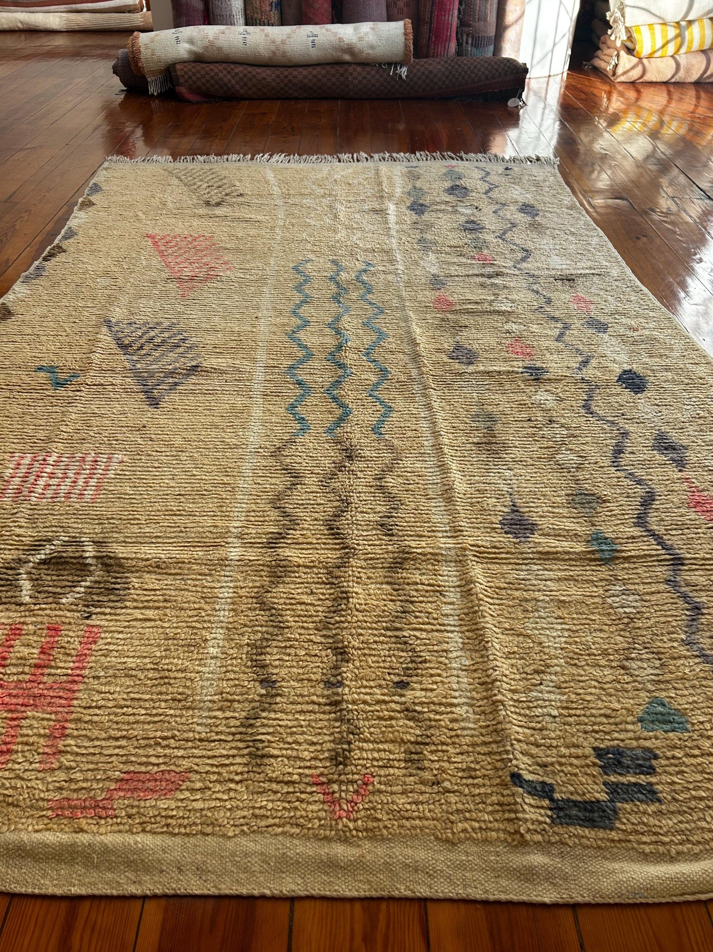 Cream Boujad Moroccan Handmade Rug; 280 x 185 cm (Berber Carpet)