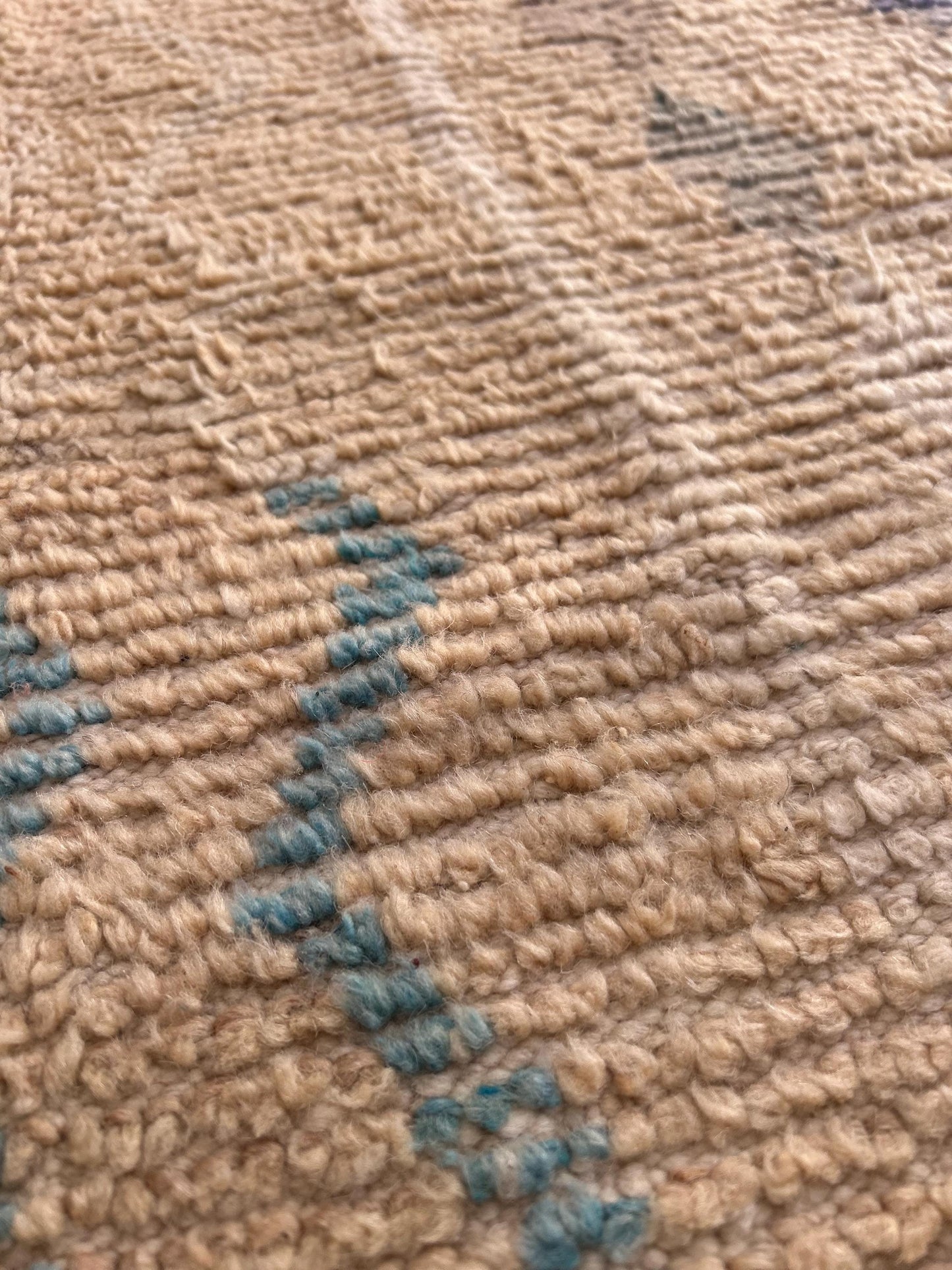 Cream Boujad Moroccan Handmade Rug; 280 x 185 cm (Berber Carpet)