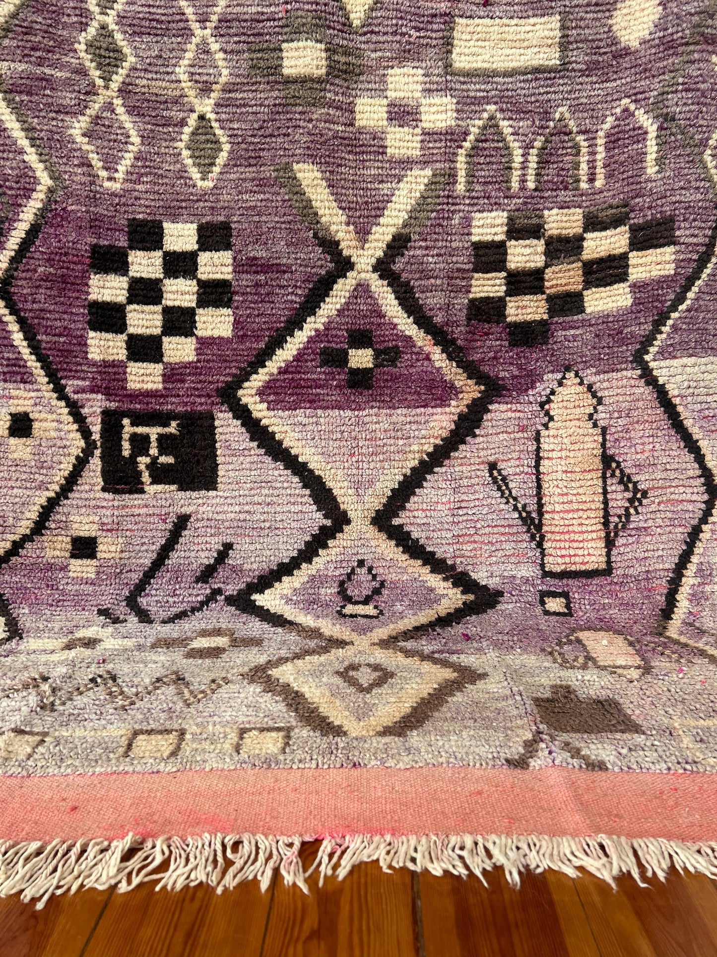 Purple Moroccan Boujad Rug; 245 x 165 cm