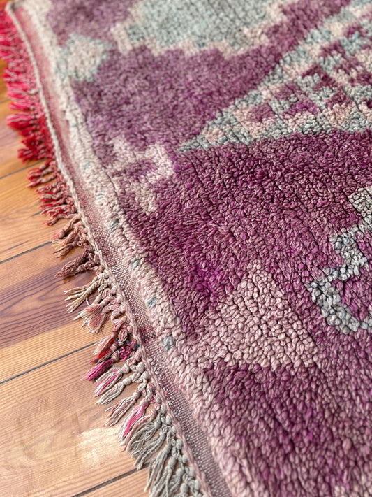 Purple Vintage Beni Mguild Runner; 310 x 108 cm (Moroccan Berber Carpet)