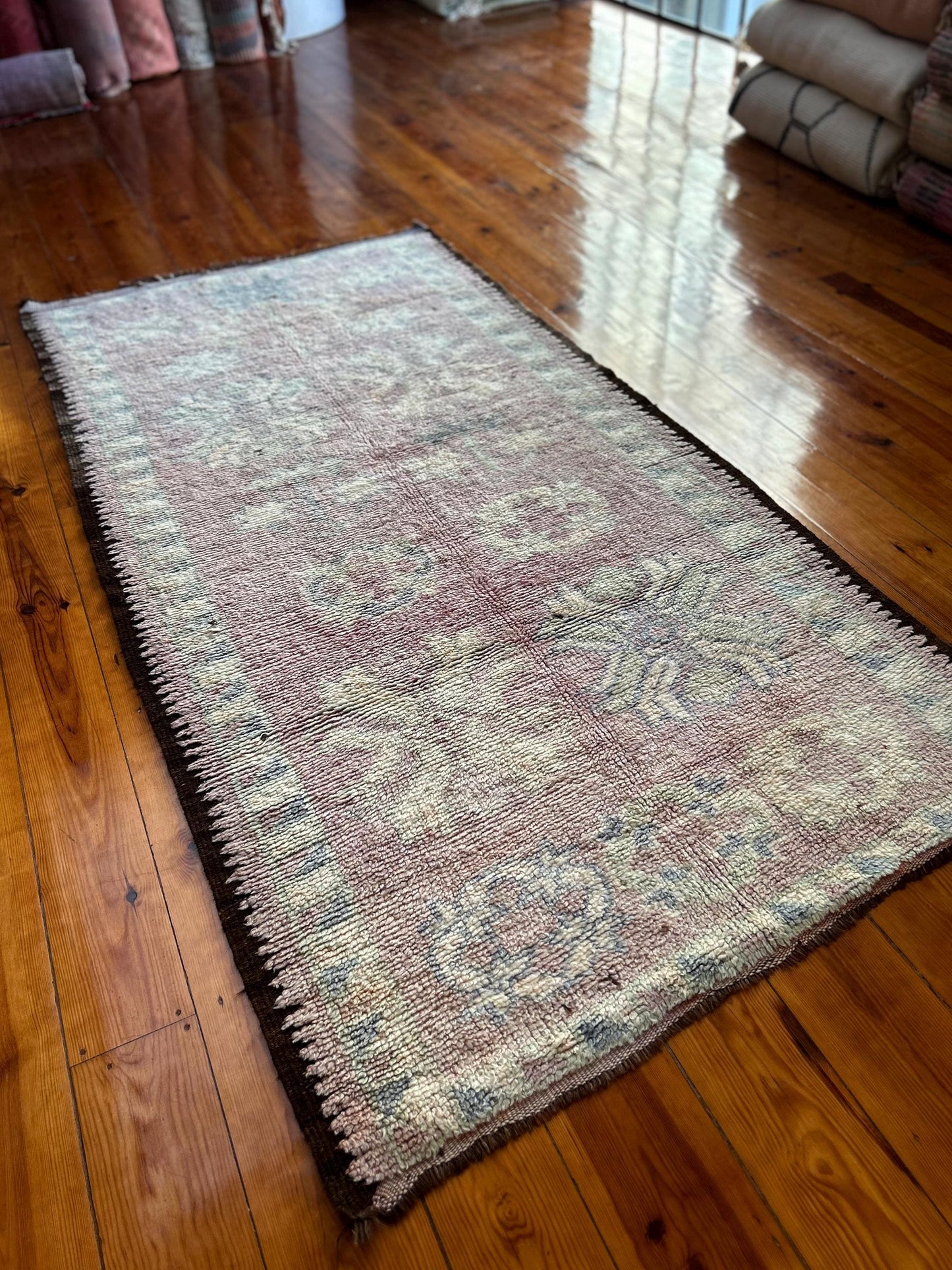 Beni Mguild Runner; 245 x 118 cm (Moroccan Berber Carpet)