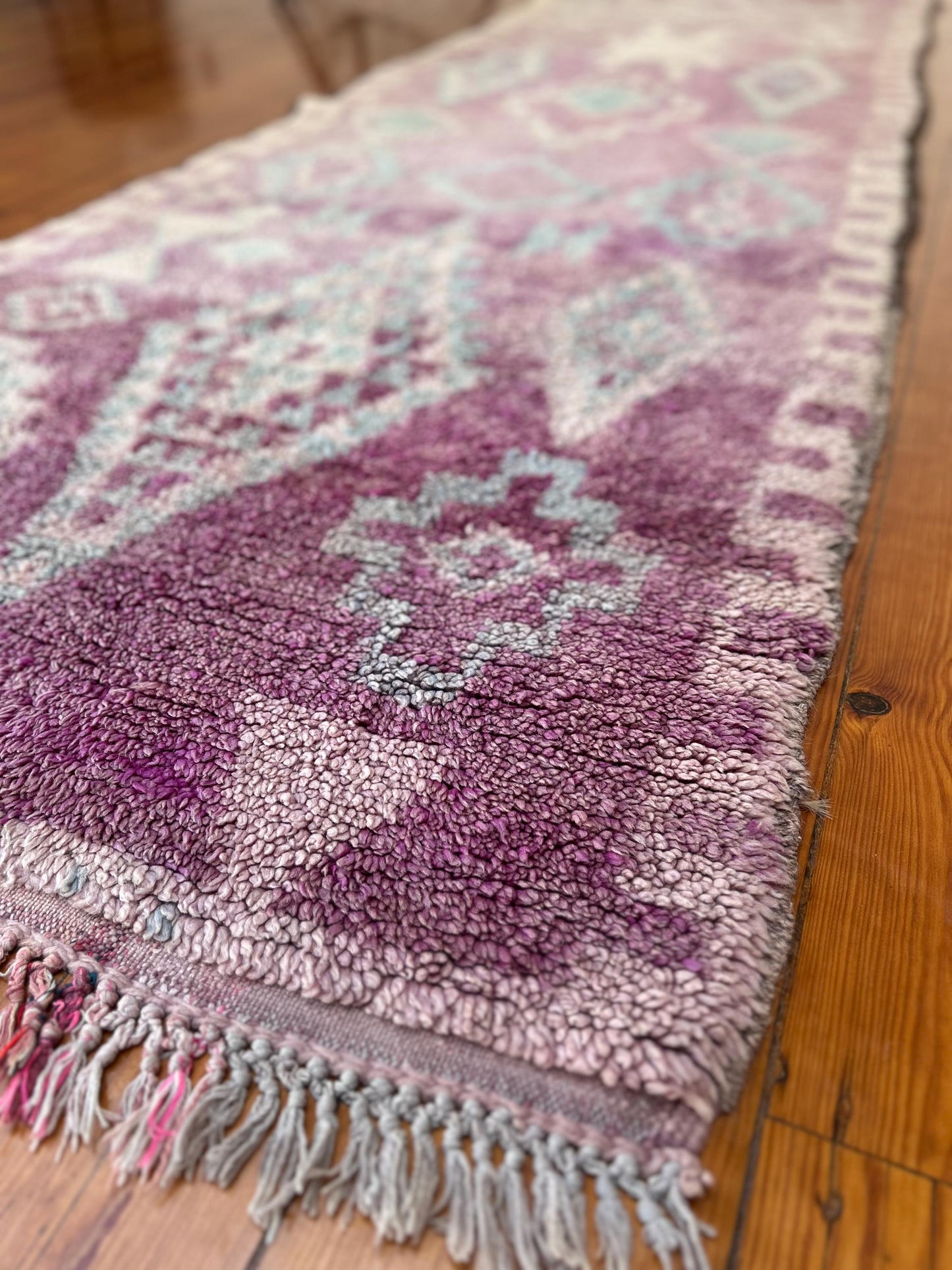 Purple Vintage Beni Mguild Runner; 310 x 108 cm (Moroccan Berber Carpet)