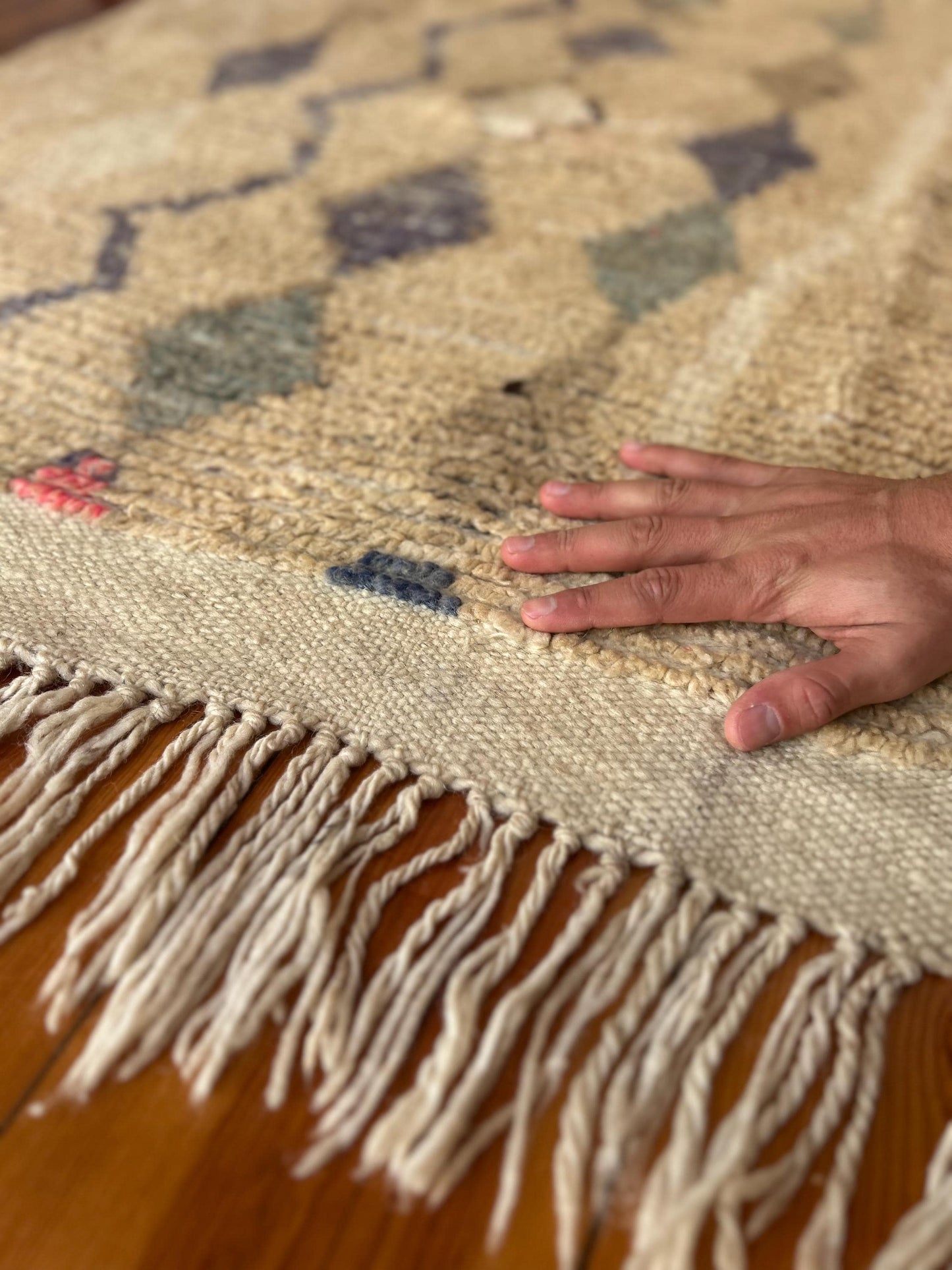 Cream Boujad Moroccan Handmade Rug; 280 x 185 cm (Berber Carpet)