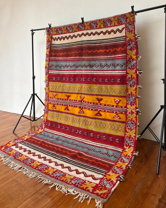 Taznakht Flat-Weave Rug; 250 x 160 cm (Moroccan Berber Carpet)