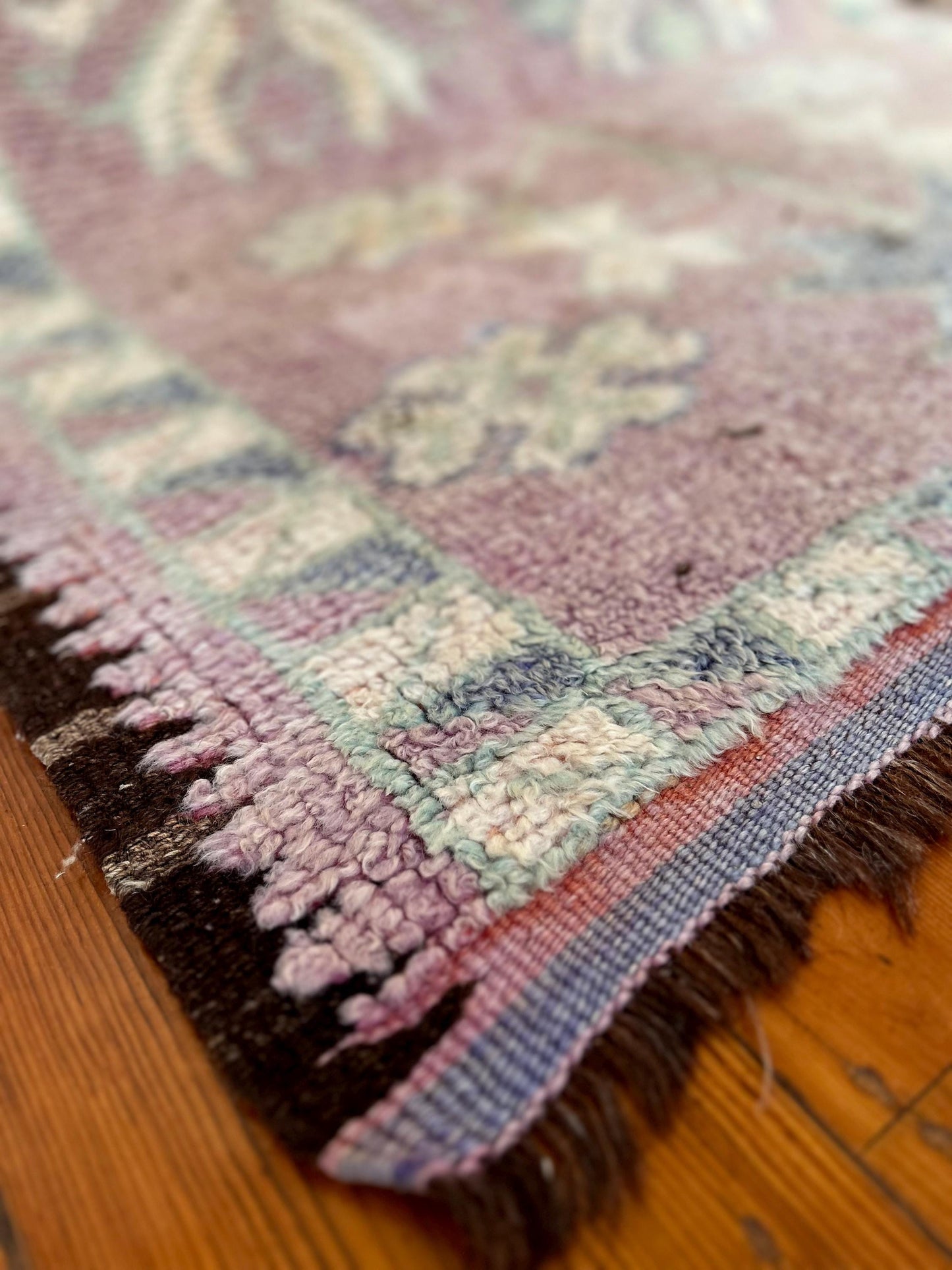 Beni Mguild Runner; 245 x 118 cm (Moroccan Berber Carpet)