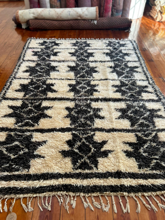 Beni Ouarain Vintage Moroccan Rug