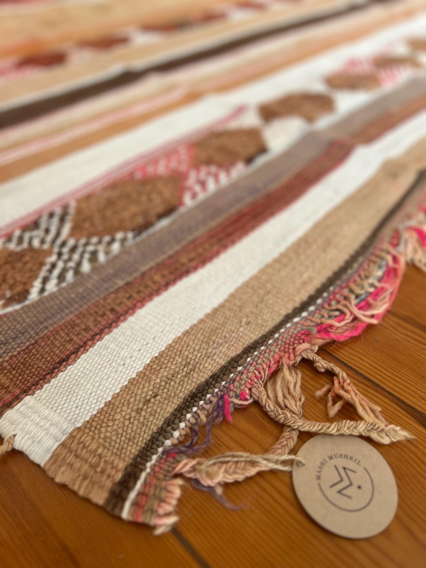Beige Flat-Weave Moroccan Kilim Rug; 278 x 178 cm