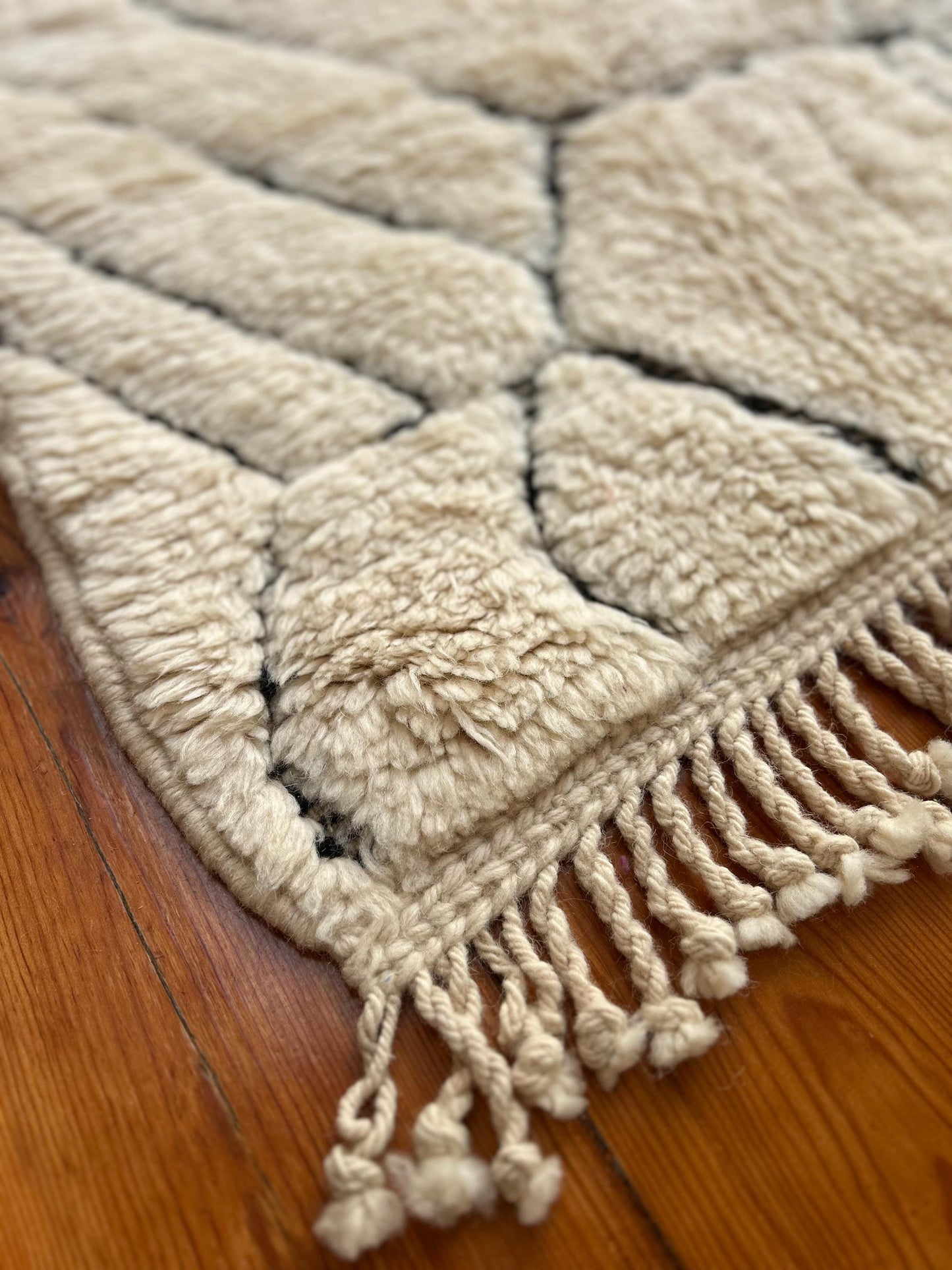 Luxury Cream Beni Mrirt Moroccan Rug