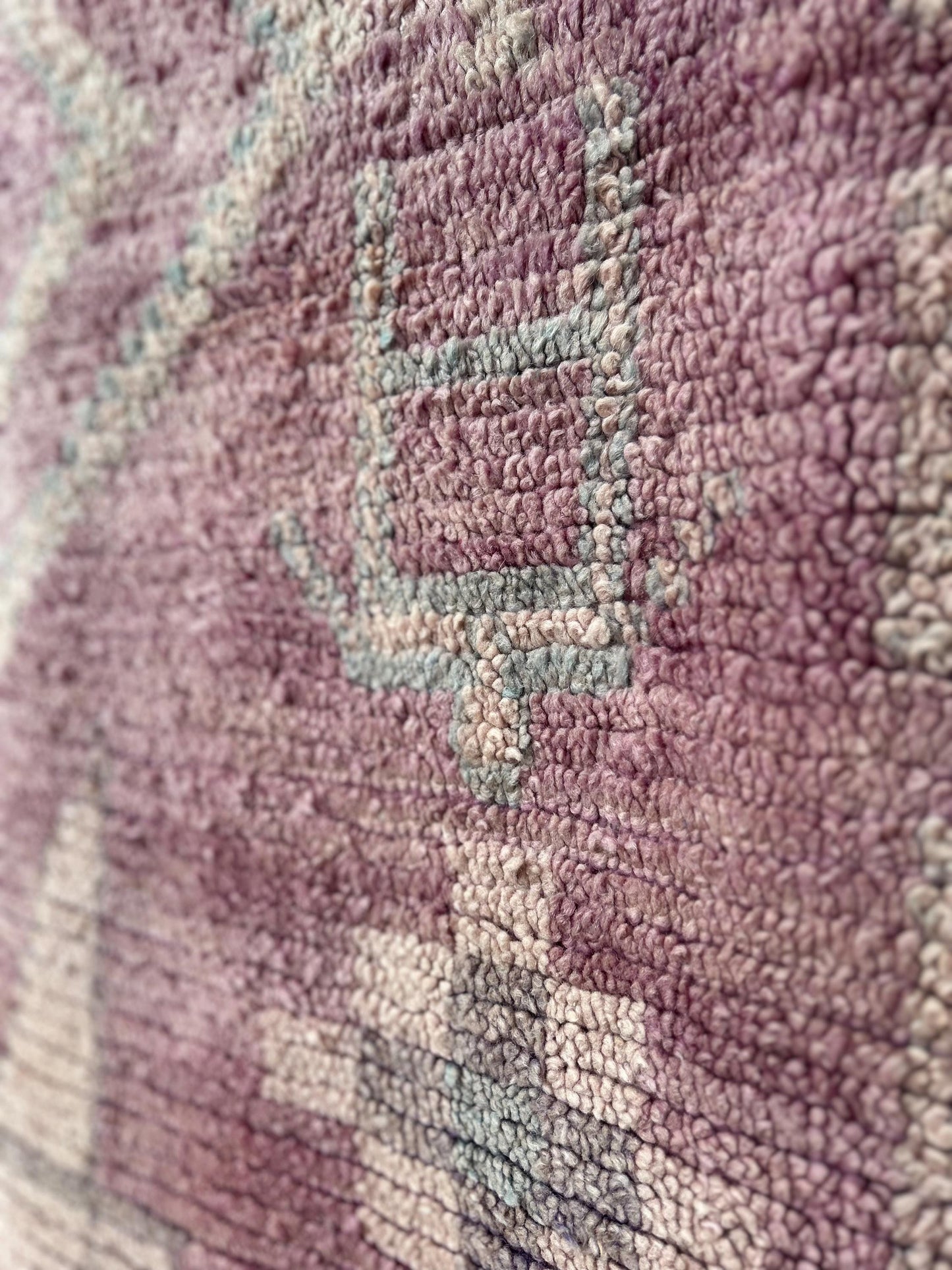 Purple Vintage Beni Mguild Runner; 310 x 108 cm (Moroccan Berber Carpet)