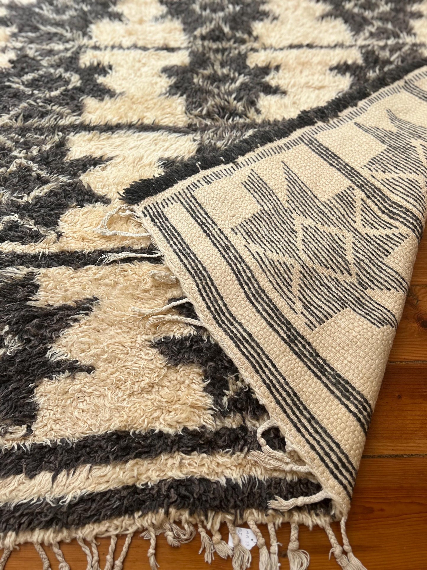 Beni Ouarain Vintage Moroccan Rug
