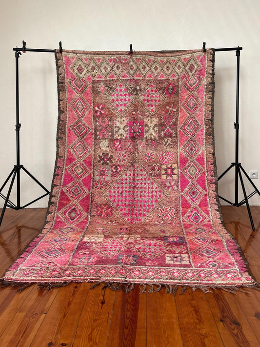 Pink Beni Mguild Moroccan Rug