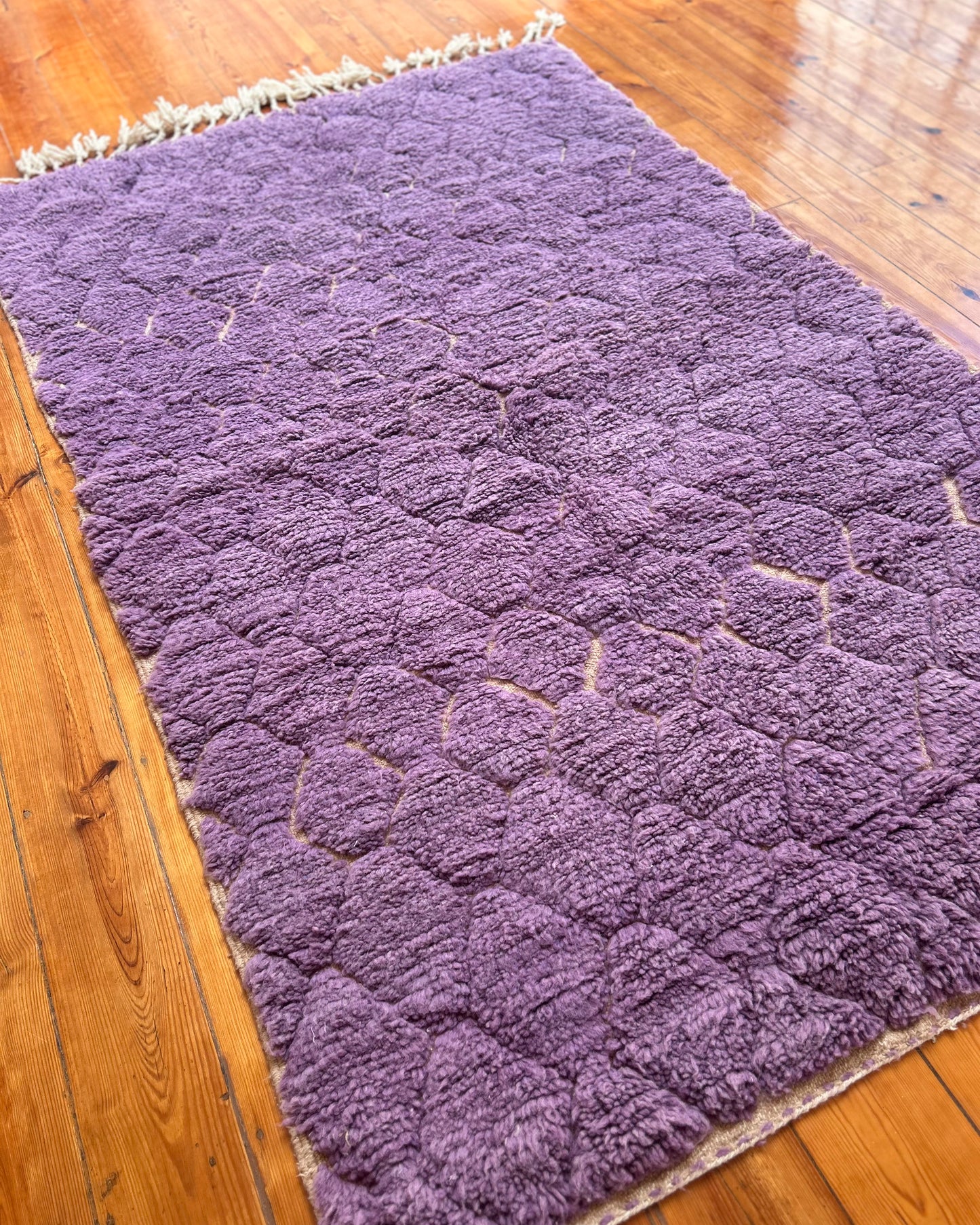 Purple Moroccan Boujad Rug; 250 x 150 cm (Berber Handmade Carpet)