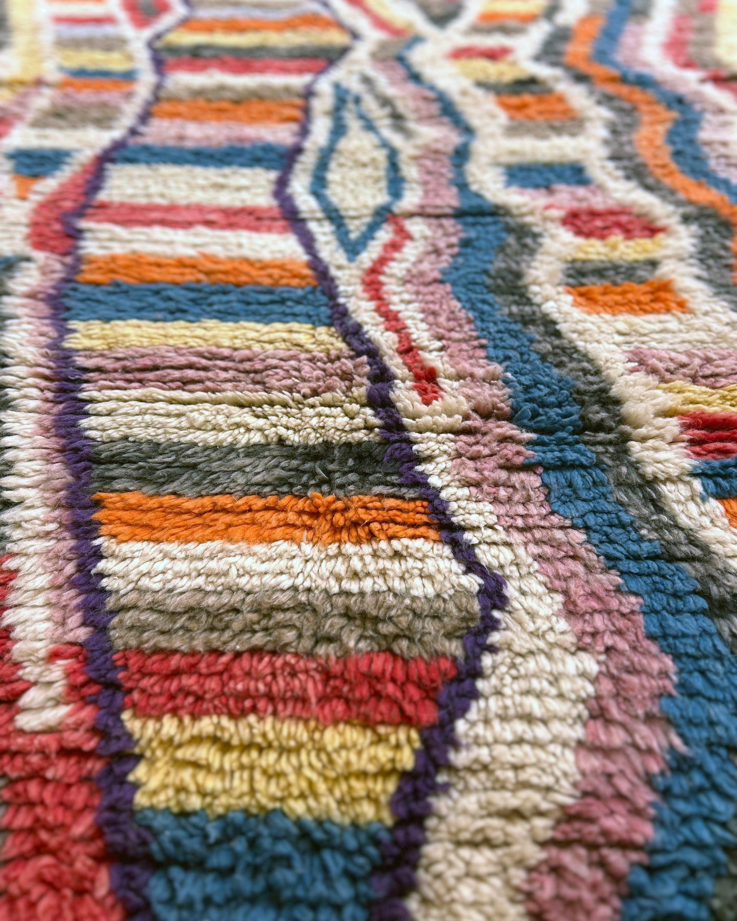 Multicoloured Moroccan Boujad Rug; 150  x 250 cm (Berber Handmade Carpet)