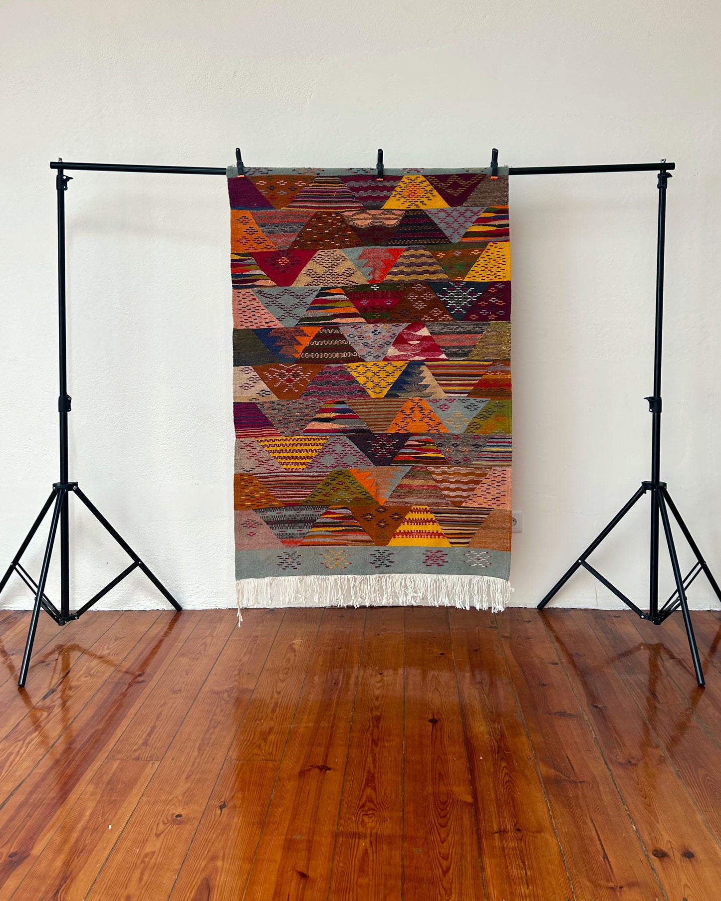Taznakht Flat-Weave; 102 x 161 cm (Moroccan Berber Carpet)