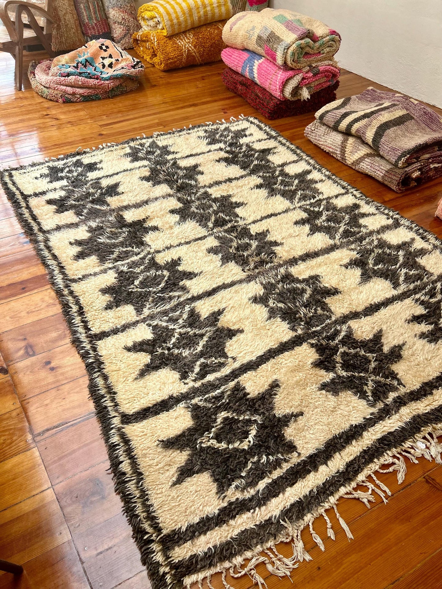 Beni Ouarain Vintage Moroccan Rug