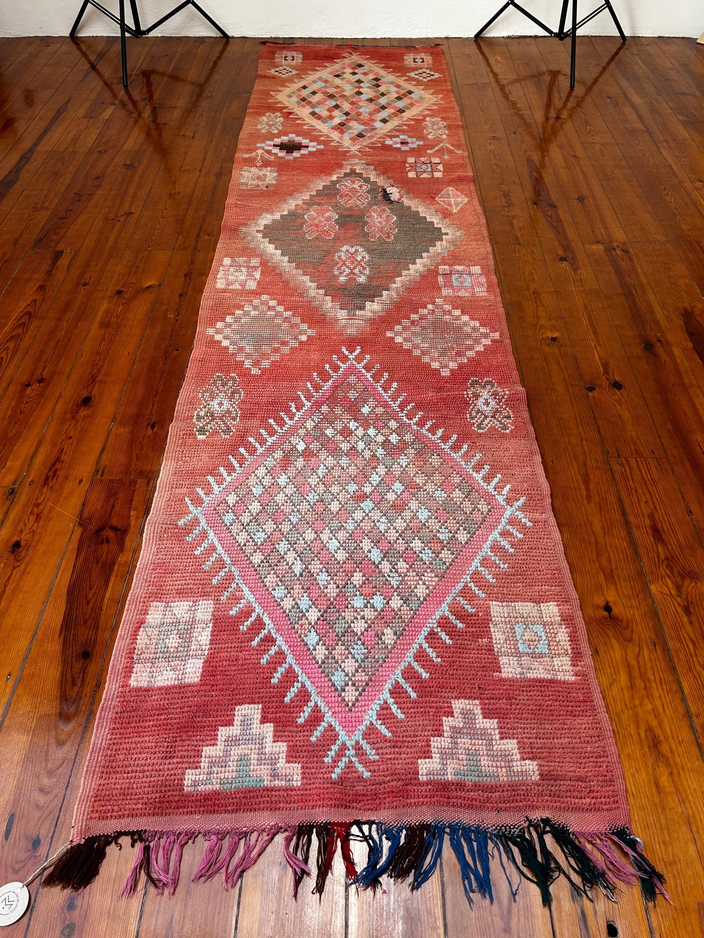 Vintage Beni Mguild XL Runner